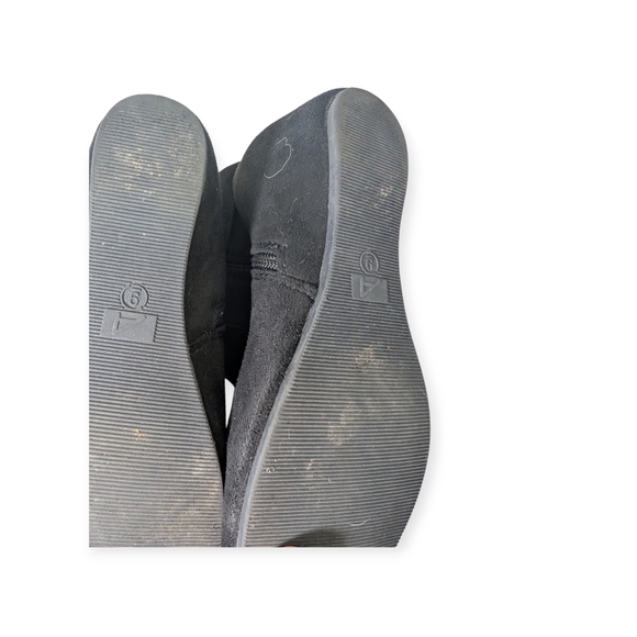 2/$30...Size 9 Boots  - Black in EUC - Picture 3 of 3